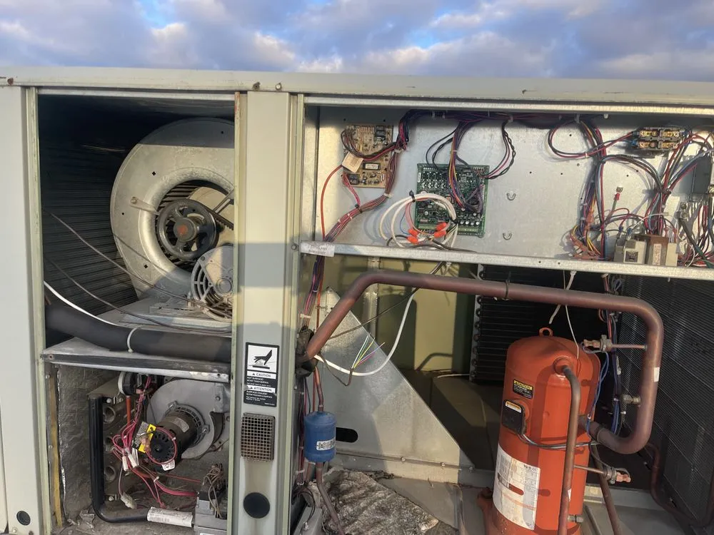 Slide of Payton's Heating & Air