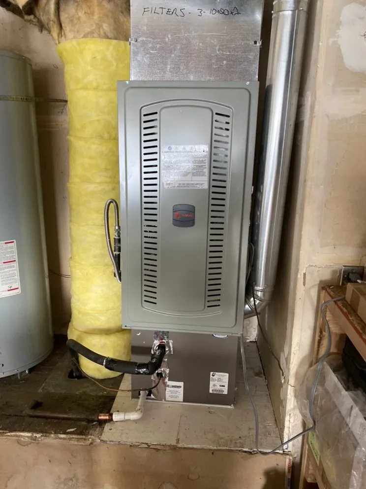 Slide of Pelayo's Heating and Air Conditioning