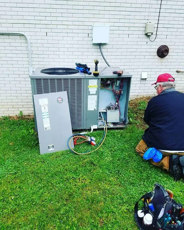 Local air conditioning tune-up for fast service in Cedar Hill, TN by Pentecost Air Conditioning