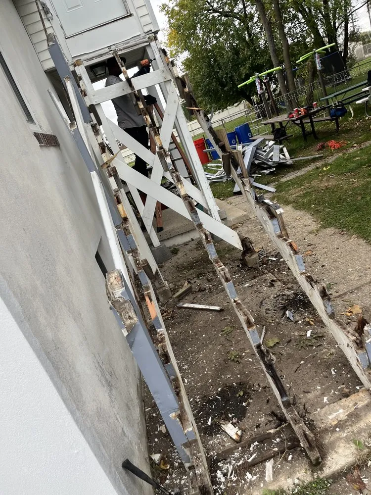 Slide of Perry's Construction/ Contracting