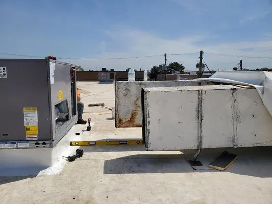 Pete's Heating & Cooling Logo