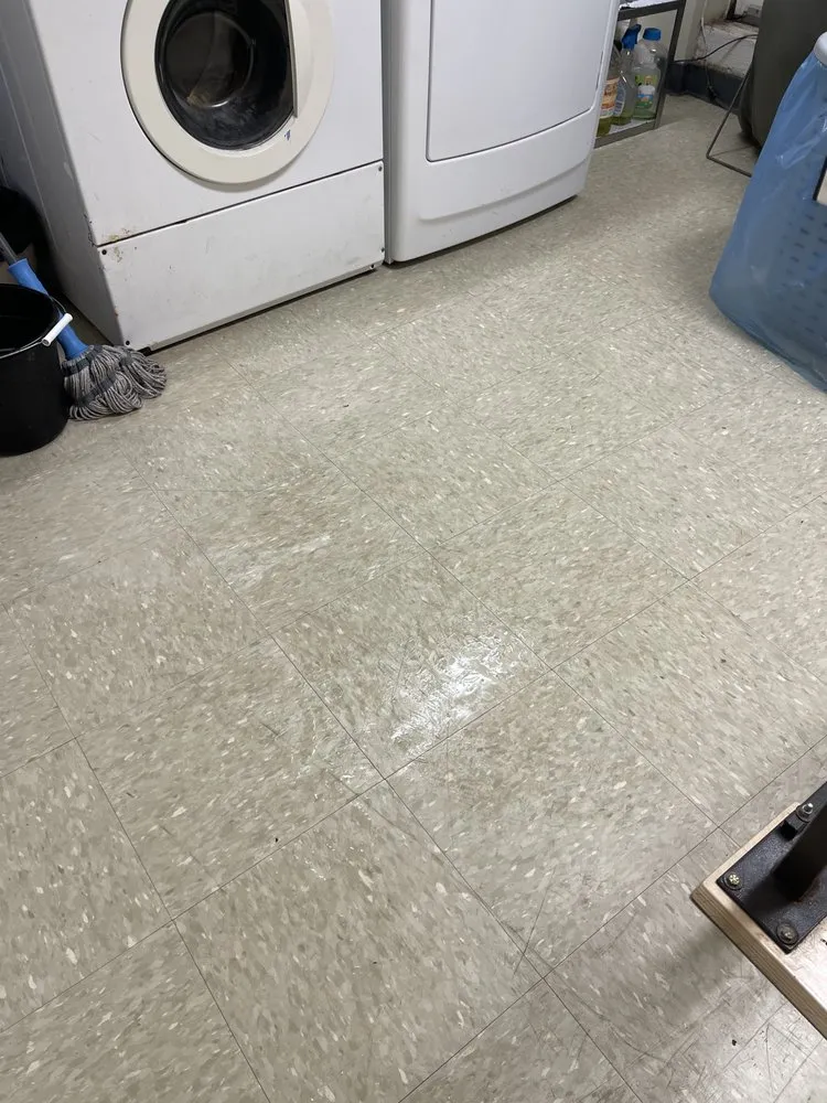 Slide of Phil's Air Conditioning & Heating