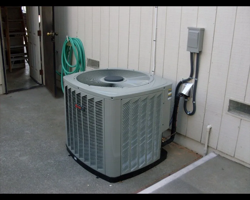 Slide of Phoenix Rheem System Repair Co