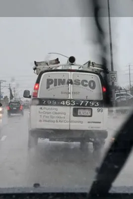 Pinasco Mechanical Contractor Logo