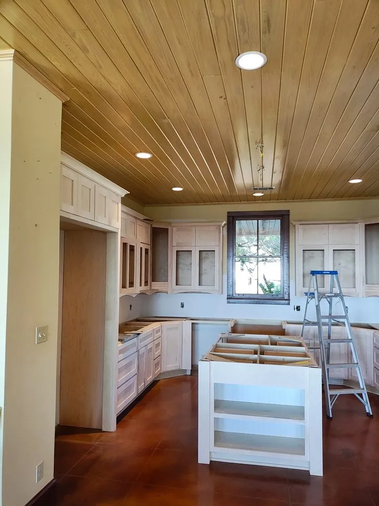 Slide of Pineapple Prime