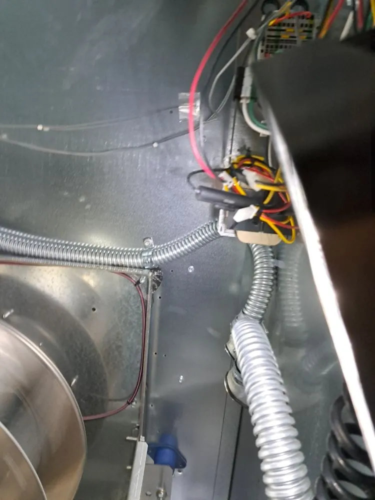 Slide of Pinefrost Heating and Air