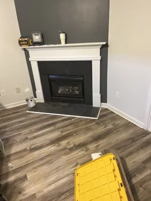 Pineview of Salisbury Logo