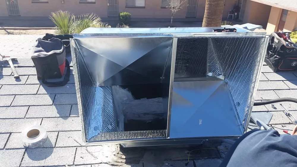 Slide of Pinnacle Air