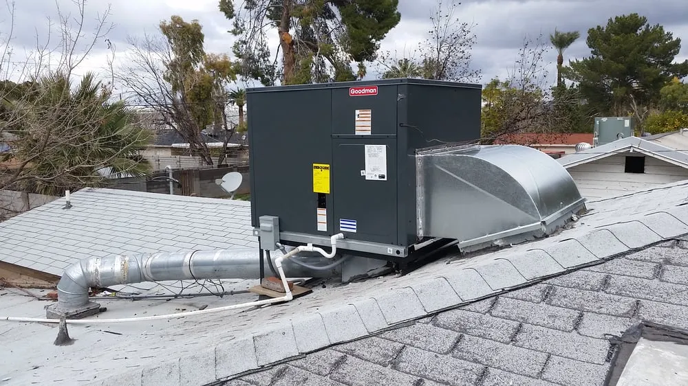 Slide of Pinnacle Air