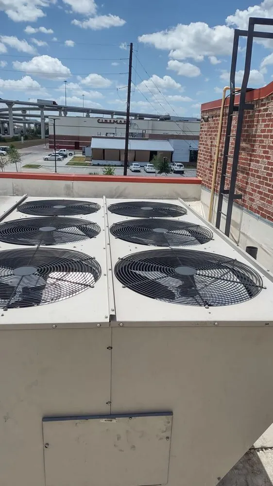 Slide of Pinpoint Mechanical Service