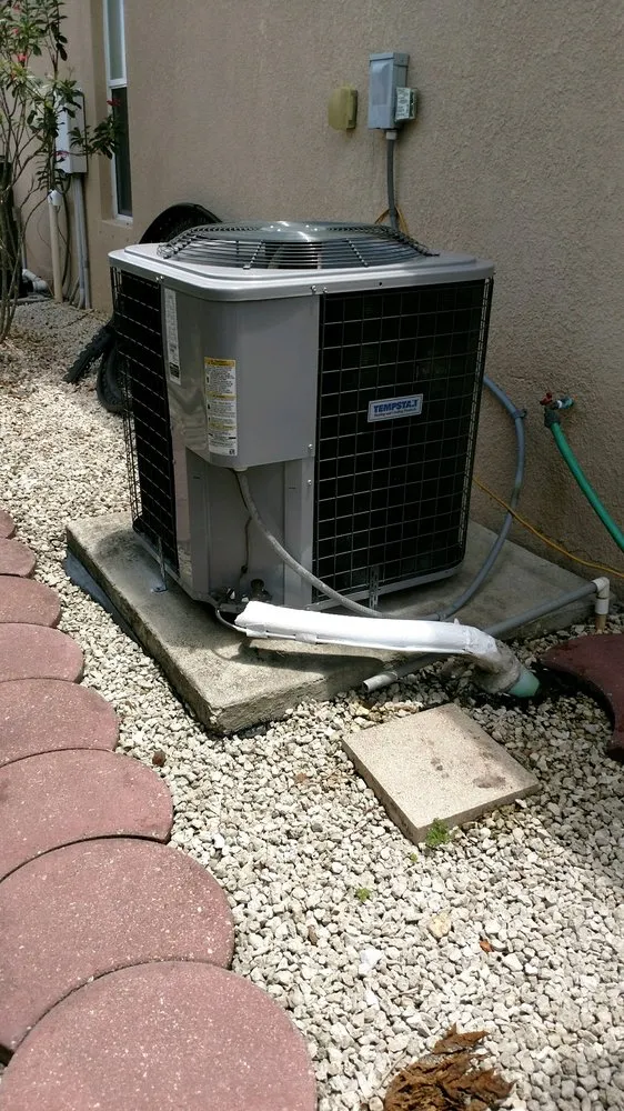 Slide of Plankey Air