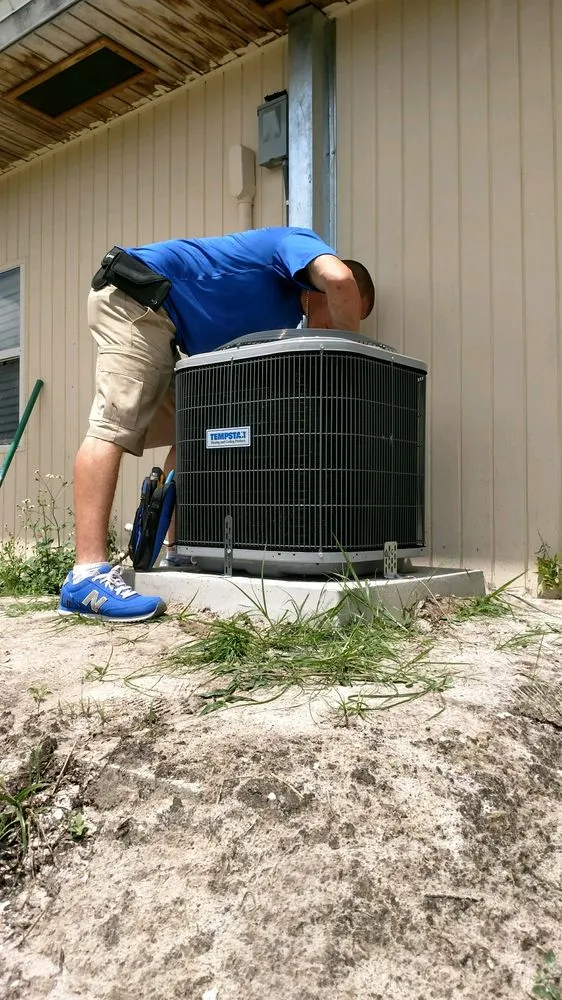 Slide of Plankey Air