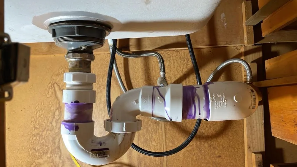 Slide of Plateros Services