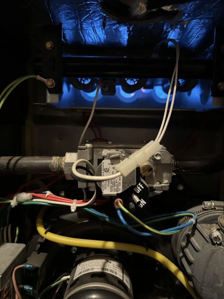 Slide of Plateros Services