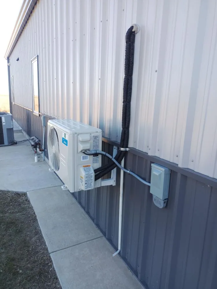 Slide of Platinum Standard Comfort Services