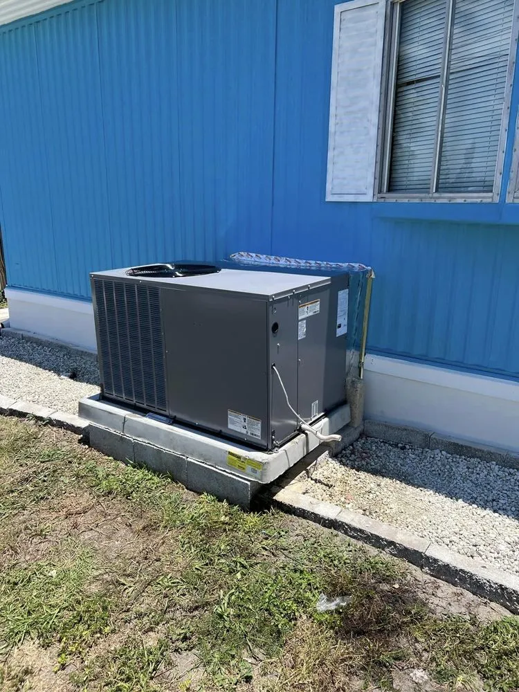 Slide of Polar Bay Ac