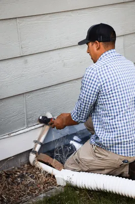 Polar Bear Mechanical Logo