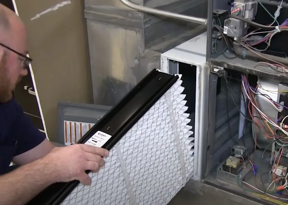 Slide of Polar Heating and Air Conditioning