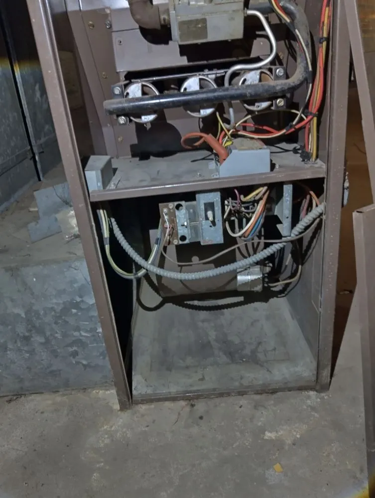 Slide of Polar Tech HVAC