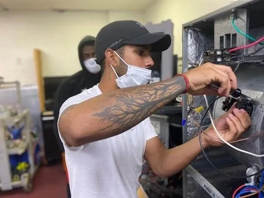 Slide of Politecnico Fort Myers