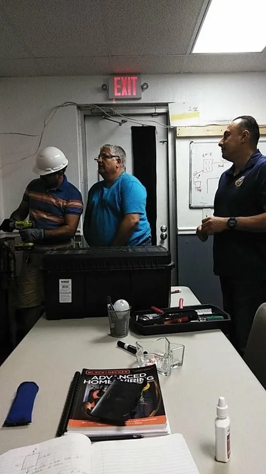 Slide of Politecnico Fort Myers