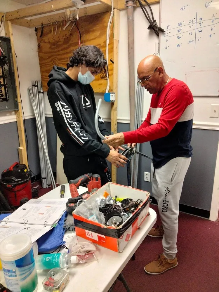 Slide of Politecnico Fort Myers