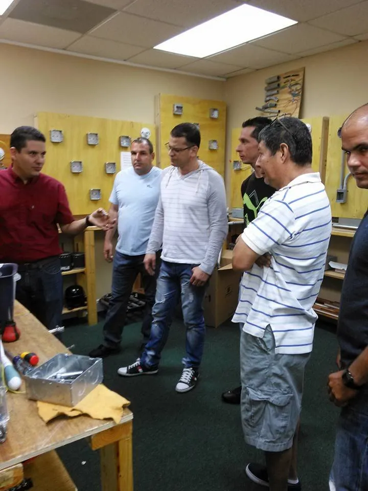 Slide of Politecnico Fort Myers