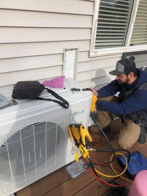 Slide of Ponce Heating & Air Conditioning