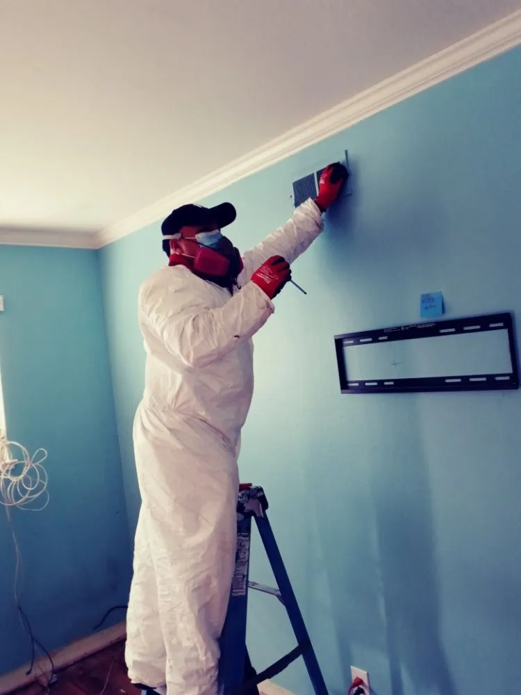 Slide of Posada's Heating & Air Conditioning