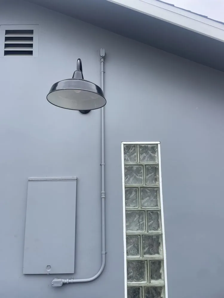 Emergency AC installation in Tarzana, CA - Powerhouse 56 Heating & Cooling