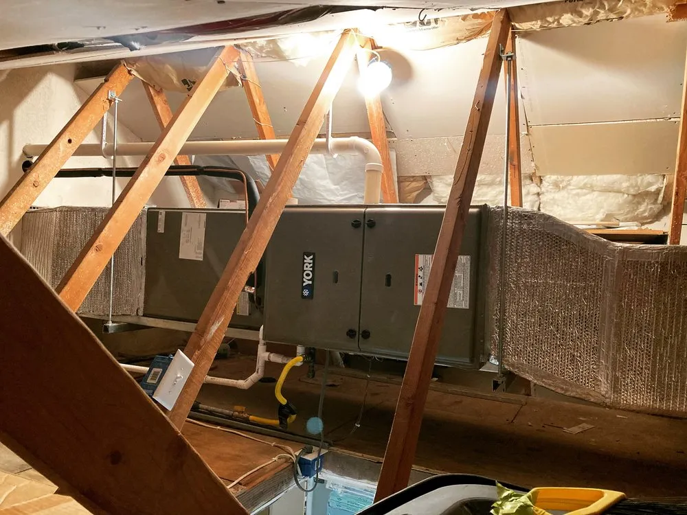 Slide of Preciado Air Conditioning