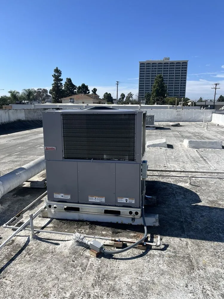 Slide of Precise Temperature Heating and Air conditioning