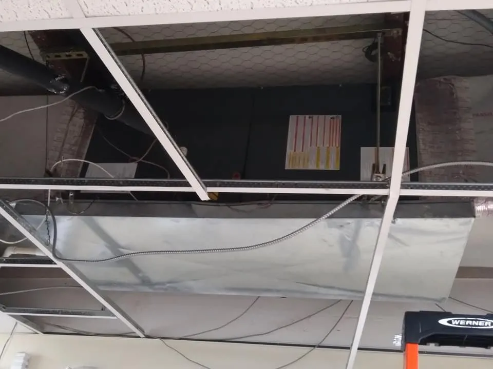 Slide of Precision Air