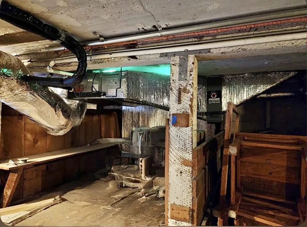 Slide of Premier Eco Builders