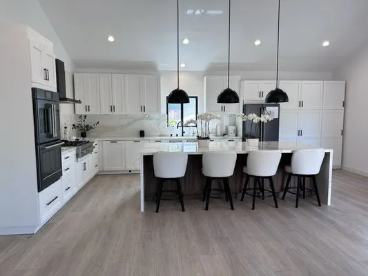 Premier Eco Builders Logo