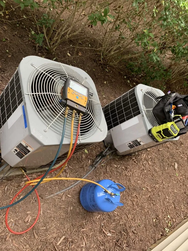 Slide of Premiere Handy