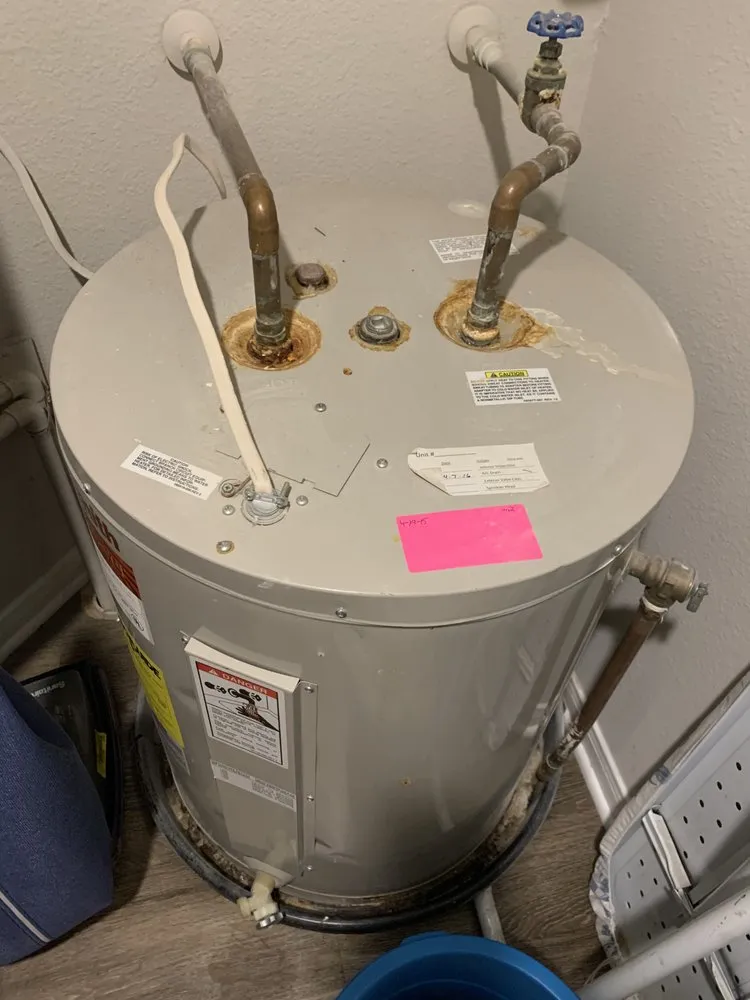 Slide of Premiere Handy