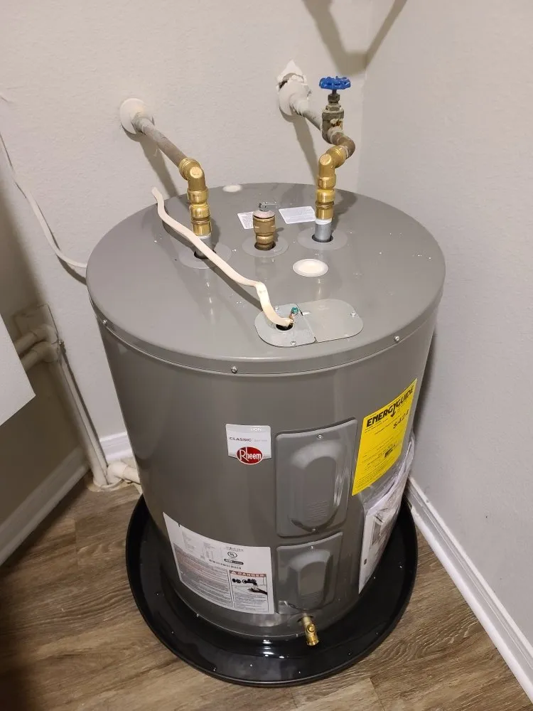 Slide of Premiere Handy