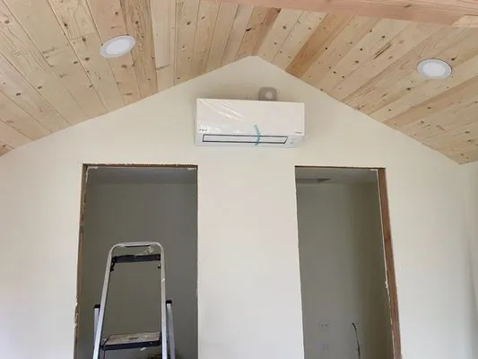 Primo Commercial & Residential Services Logo