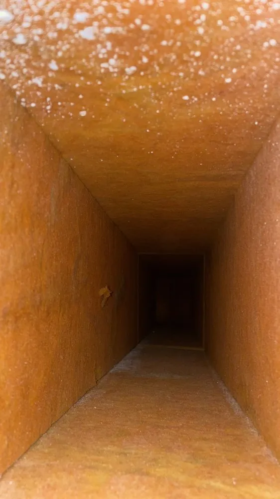 Slide of Priority Air