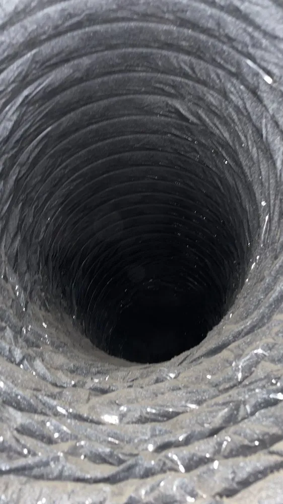 Slide of Priority Air