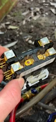 Pristine comfort Heating and Cooling Logo