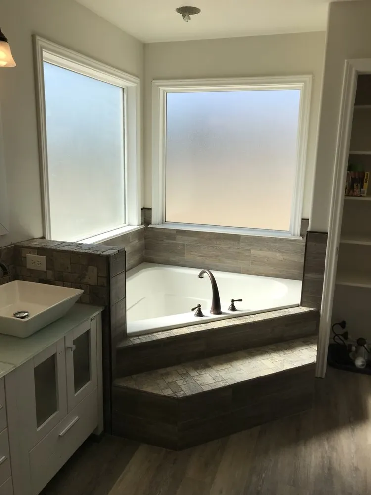 Slide of Pristine Restoration and Remodeling