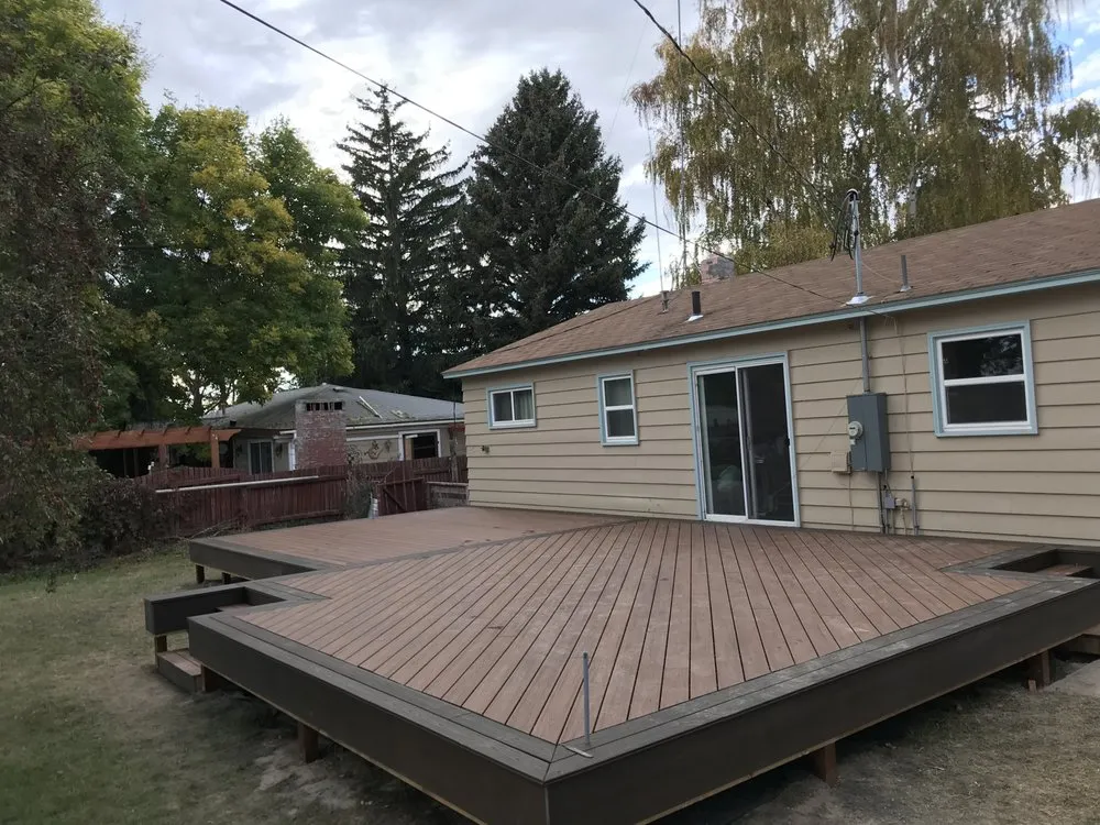 Slide of Pristine Restoration and Remodeling