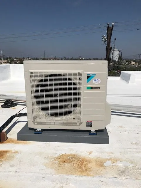 Slide of PRO1 Heating & Air Conditioning