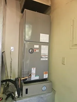 Professional Air Conditioning Technician