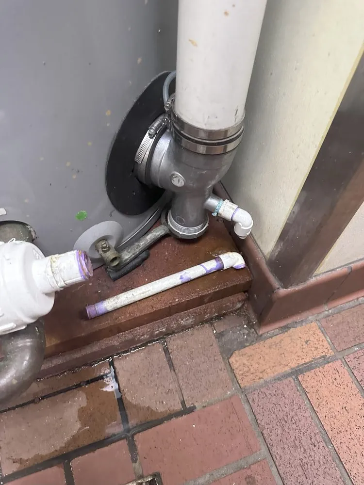 Slide of Professional Plumbers Denver