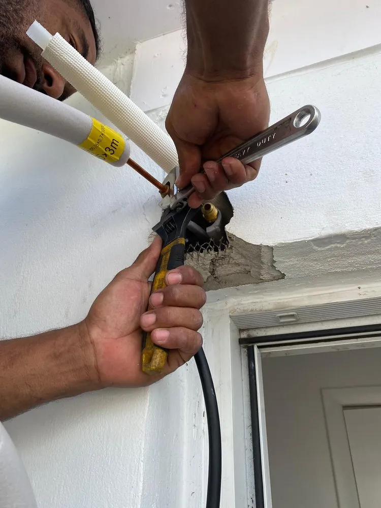 Slide of Promaster AC