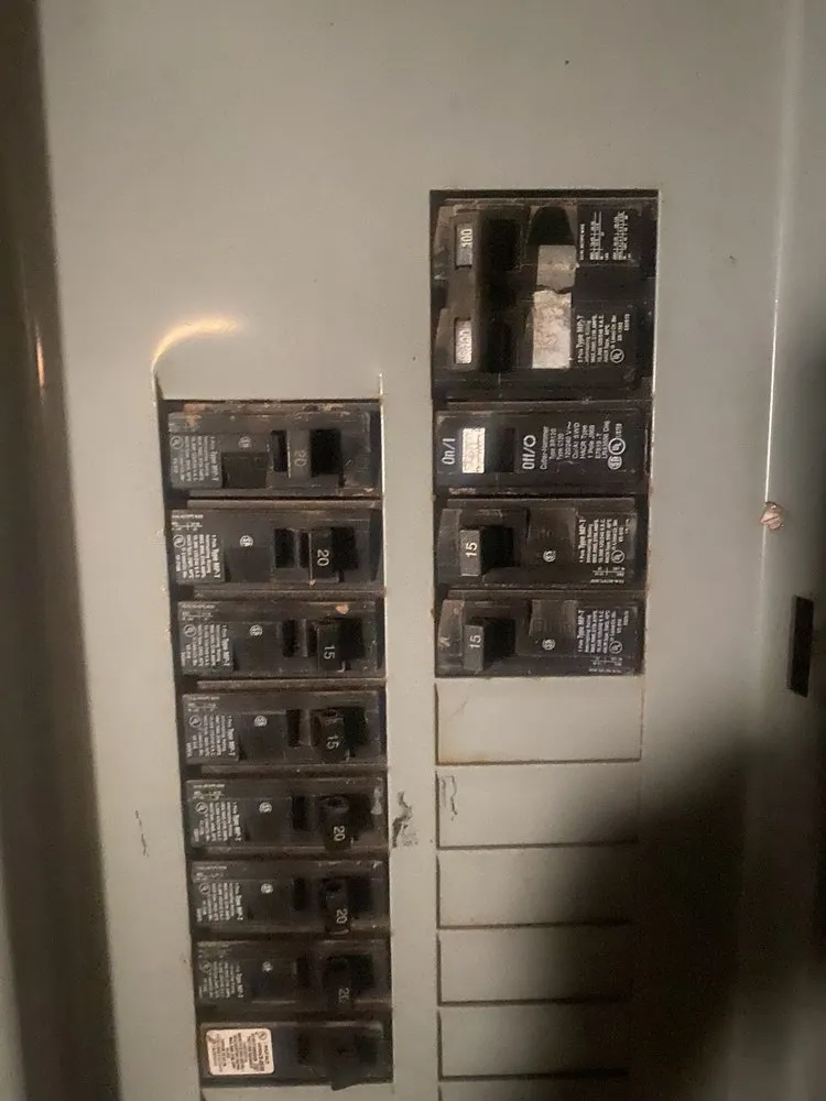 Slide of Promaxx services