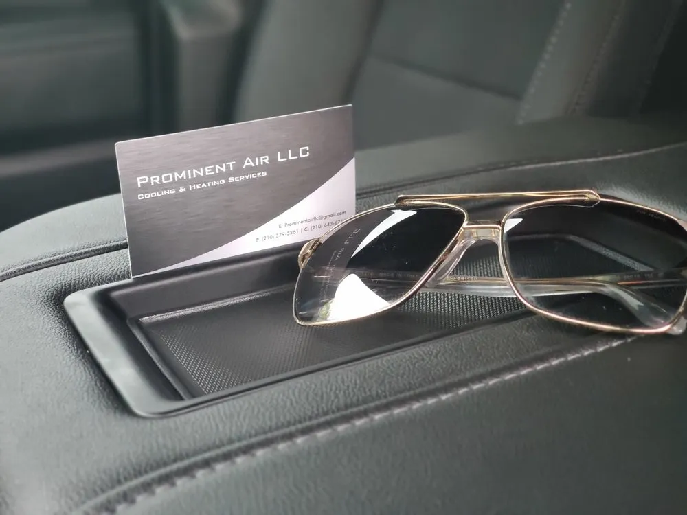 Slide of Prominent Air